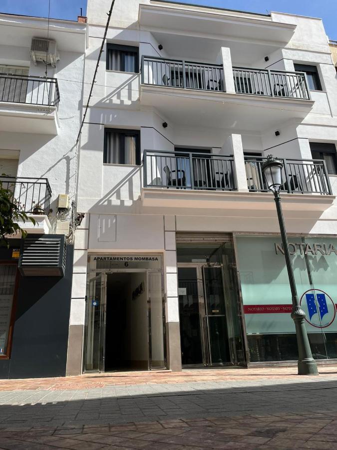 Apartamentos Mombasa 2 Planta Нерха Екстериор снимка